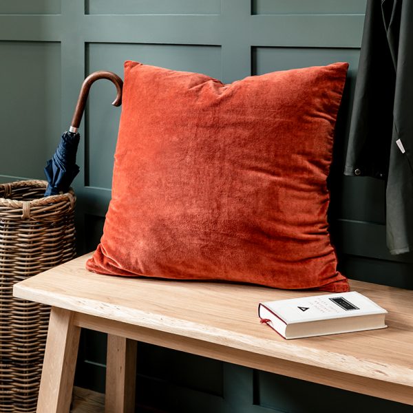 FOXCOTE CUSHION | 60X60 | RUST | VELVET