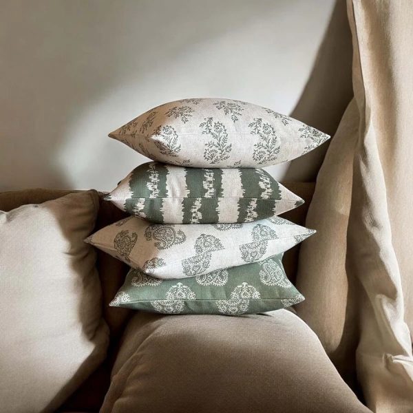 BAPETI, MOSS CUSHION - Image 2