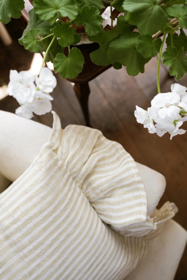 The Salcombe Frill Ruffle Cushion 40x50cm Antique Cream - Image 2