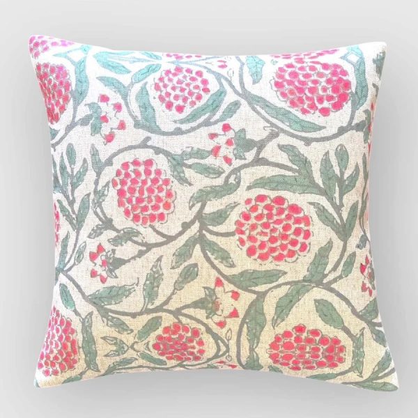 BRAMBLE CUSHION